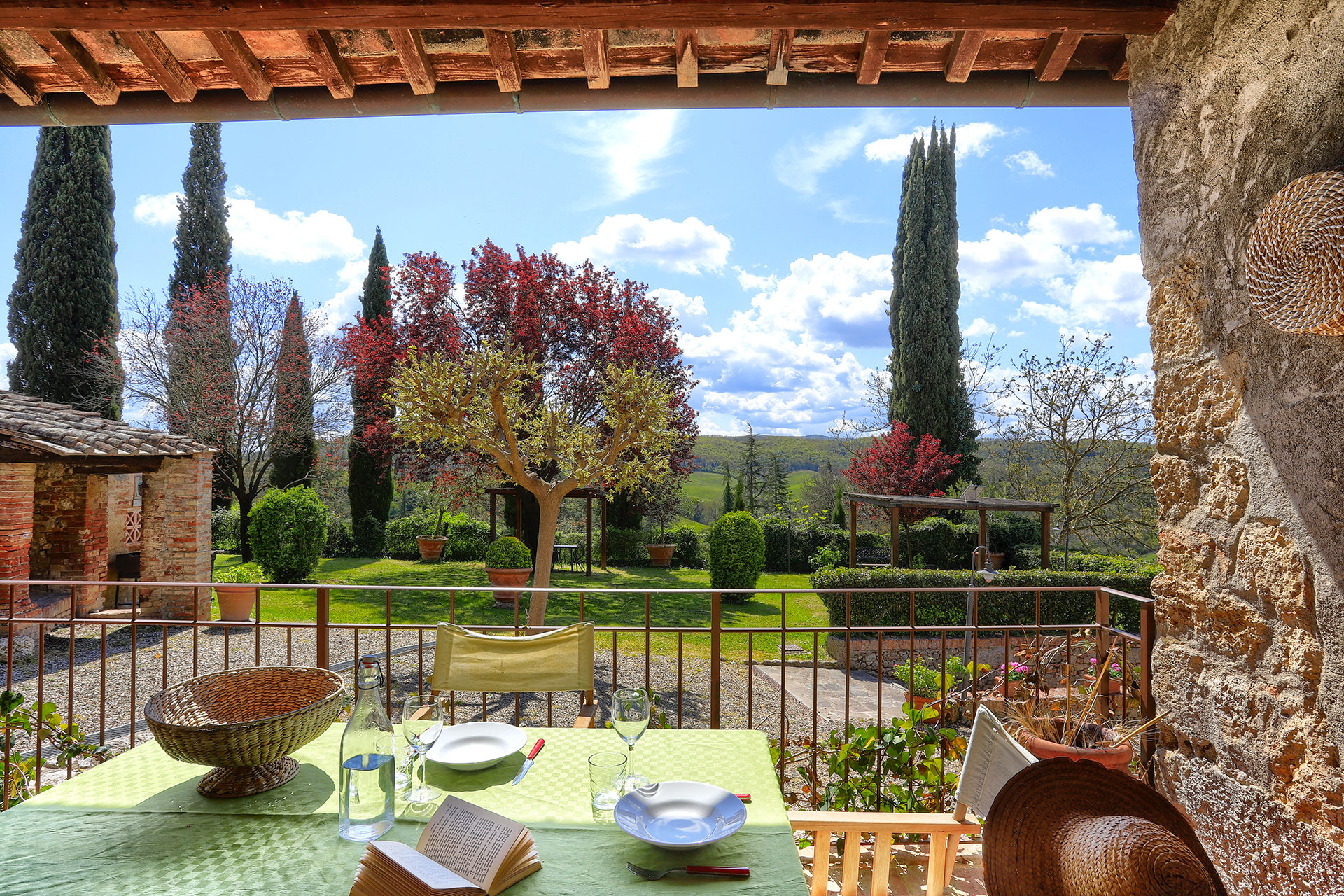 Chiocciola apartment Villa di Radi Siena