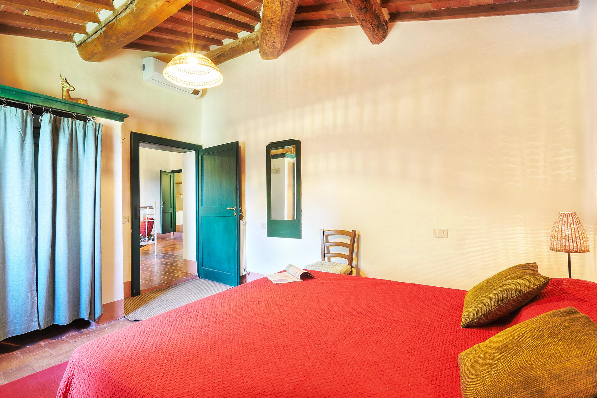 Holiday apartments Villa e Fattoria di Radi Siena