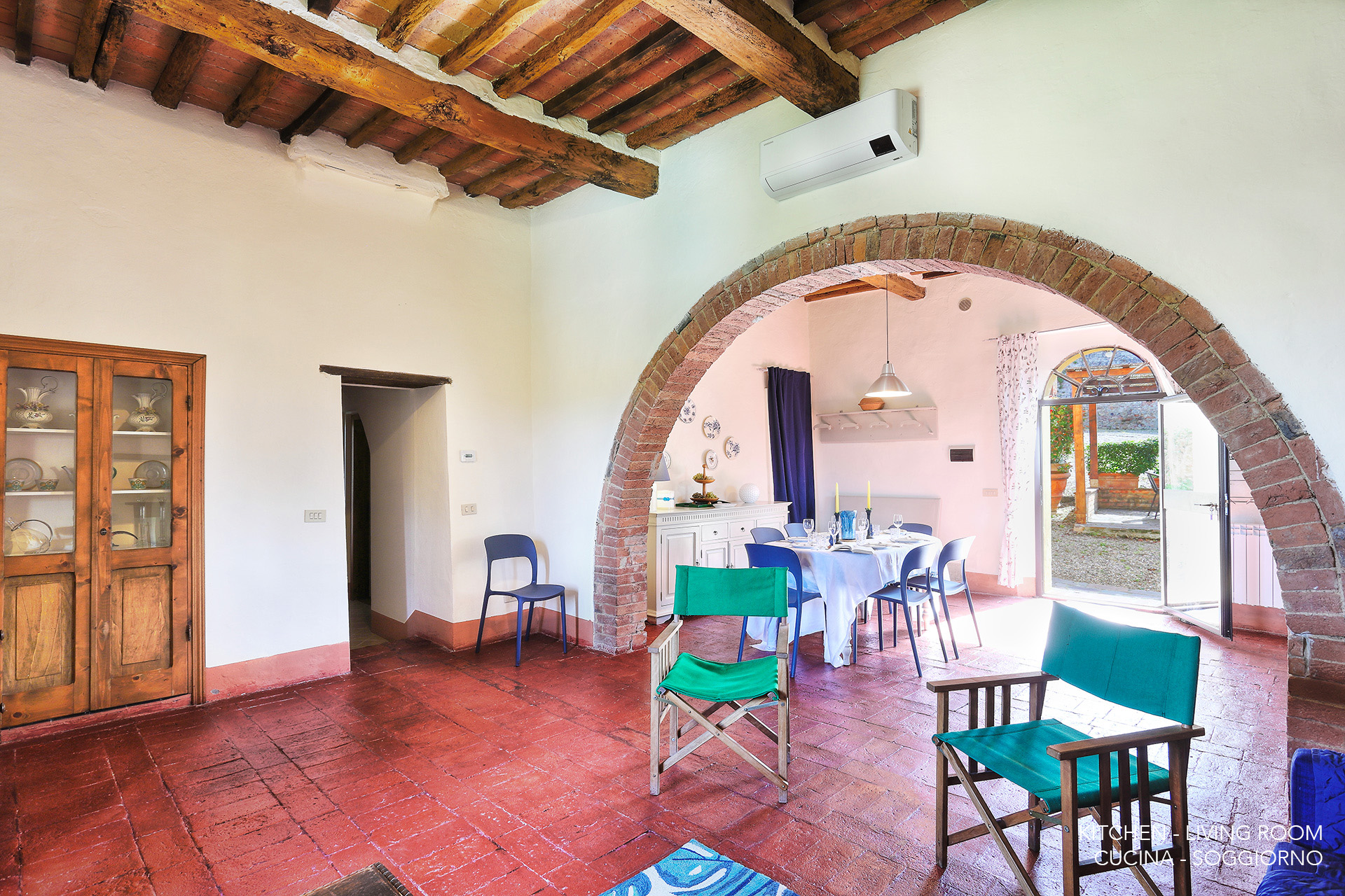 Holiday apartments Villa e Fattoria di Radi Siena